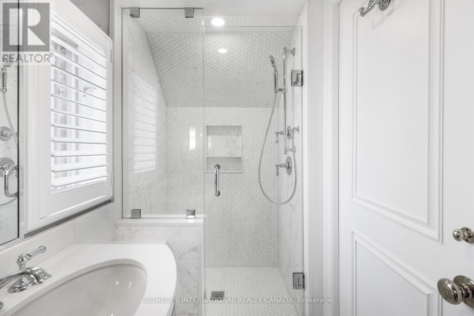 70 King Georges Road, Toronto, Ontario  M8X 1L9 - Photo 35 - W13111788