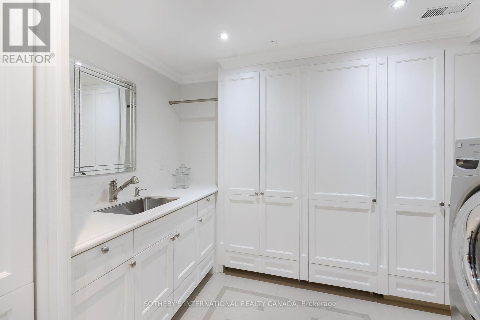 70 King Georges Road, Toronto, Ontario  M8X 1L9 - Photo 42 - W13111788