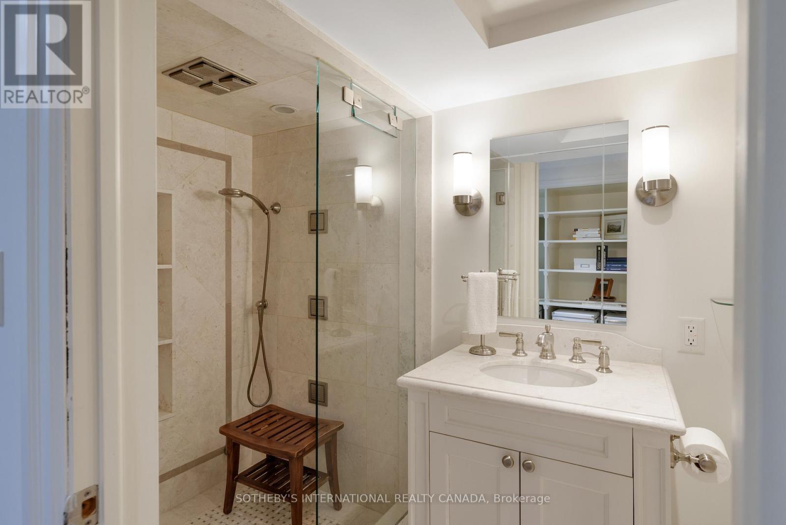 70 King Georges Road, Toronto, Ontario  M8X 1L9 - Photo 45 - W13111788
