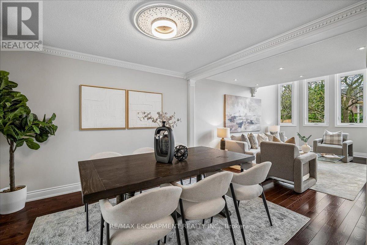 1257 Mccraney Street E, Oakville, Ontario  L6H 3A3 - Photo 19 - W13111828