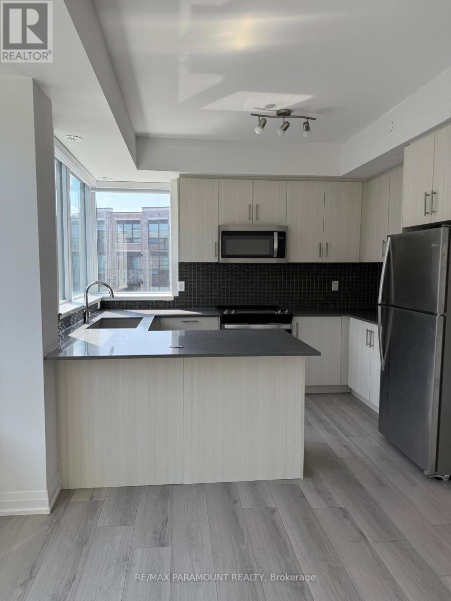330 - 85 Attmar Drive, Brampton, Ontario  L6P 0Y6 - Photo 5 - W13111844
