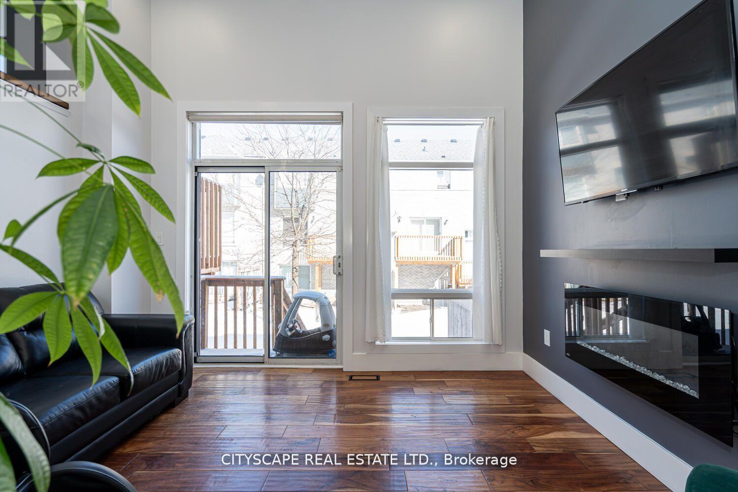 58 - 5535 Glen Erin Drive, Mississauga, Ontario  L5M 6H1 - Photo 7 - W13111872