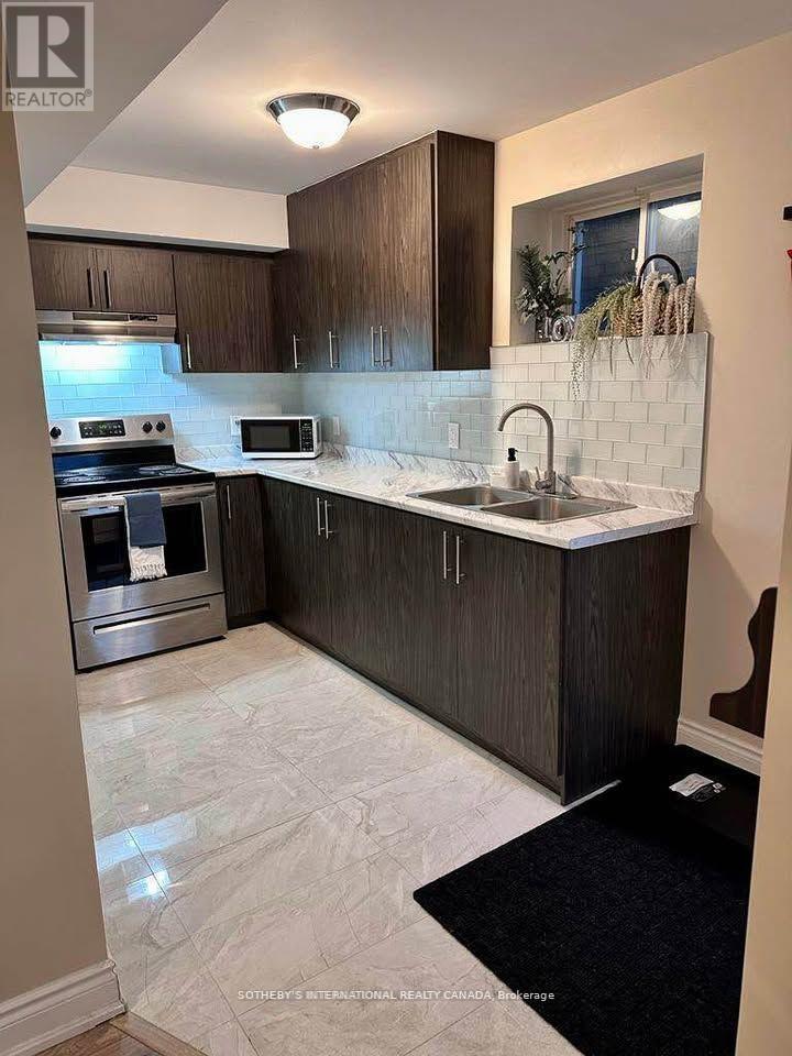 1431 Rolph Terrace, Milton, Ontario  L9T 7E1 - Photo 8 - W13111890