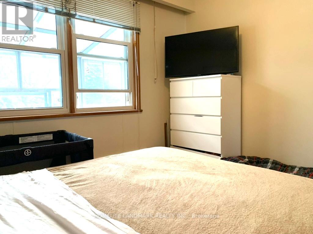860 Francis Road, Burlington, Ontario  L7T 3Y2 - Photo 11 - W13111920