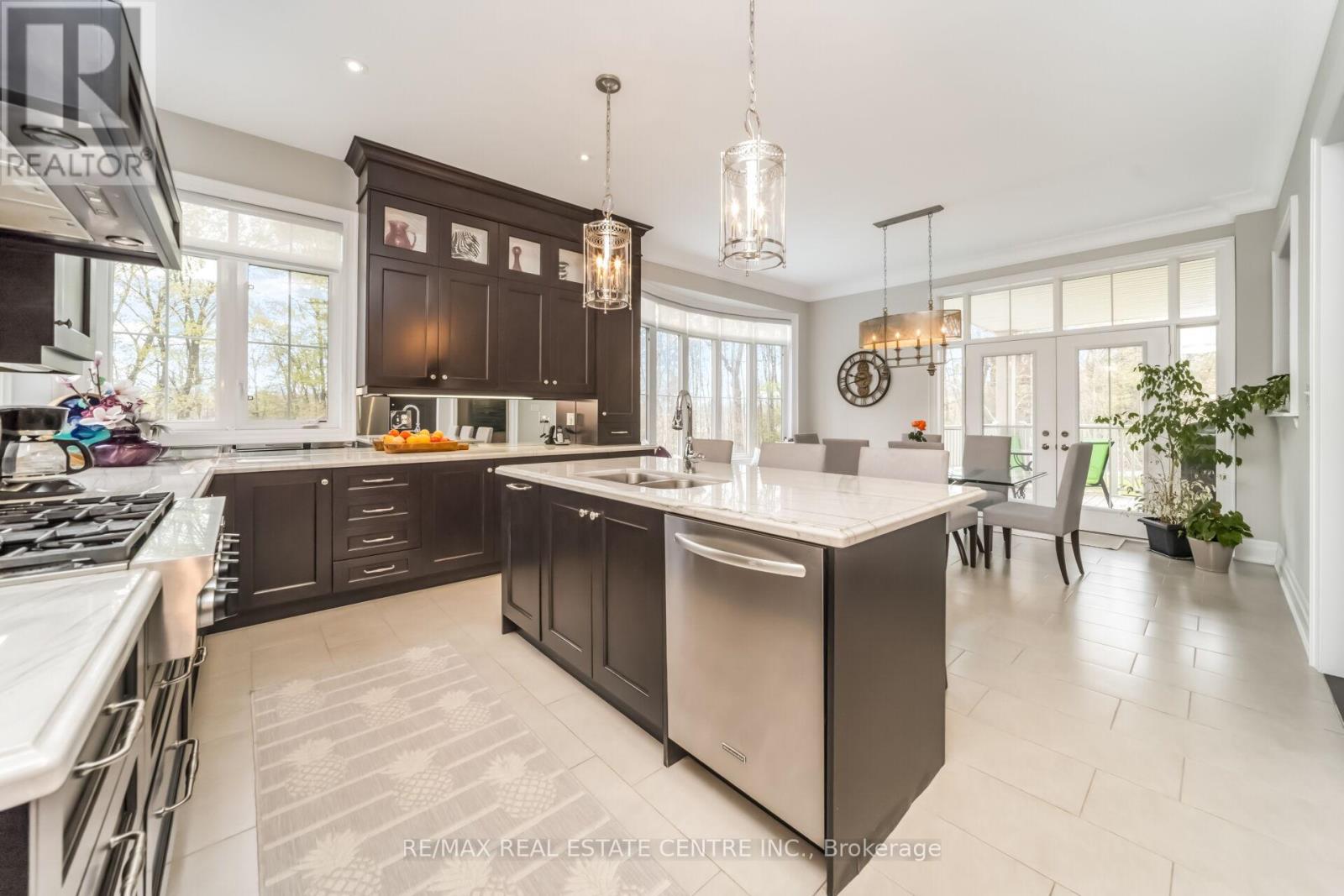 14 Canis Street, Brampton, Ontario  L6X 2Y5 - Photo 15 - W13111940