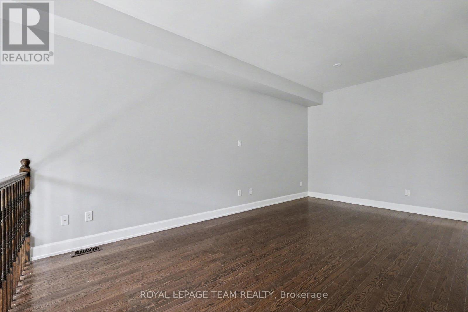 27 Dundalk Private, Ottawa, Ontario  K2J 0J5 - Photo 7 - X13112012