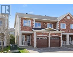 27 DUNDALK PRIVATE, Ottawa, Ontario