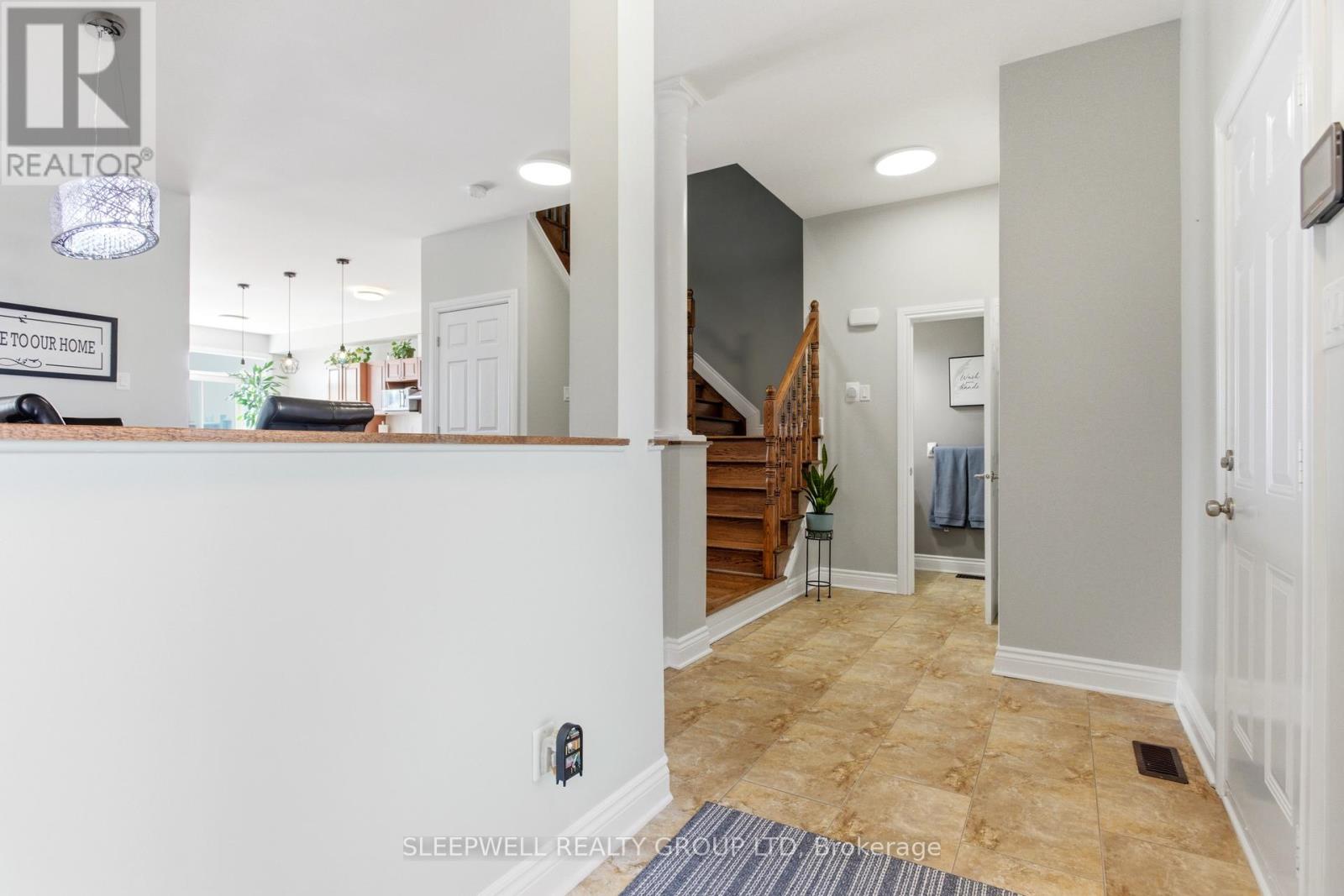 6826 Breanna Cardill Street, Ottawa, Ontario  K4P 0C1 - Photo 3 - X13112096
