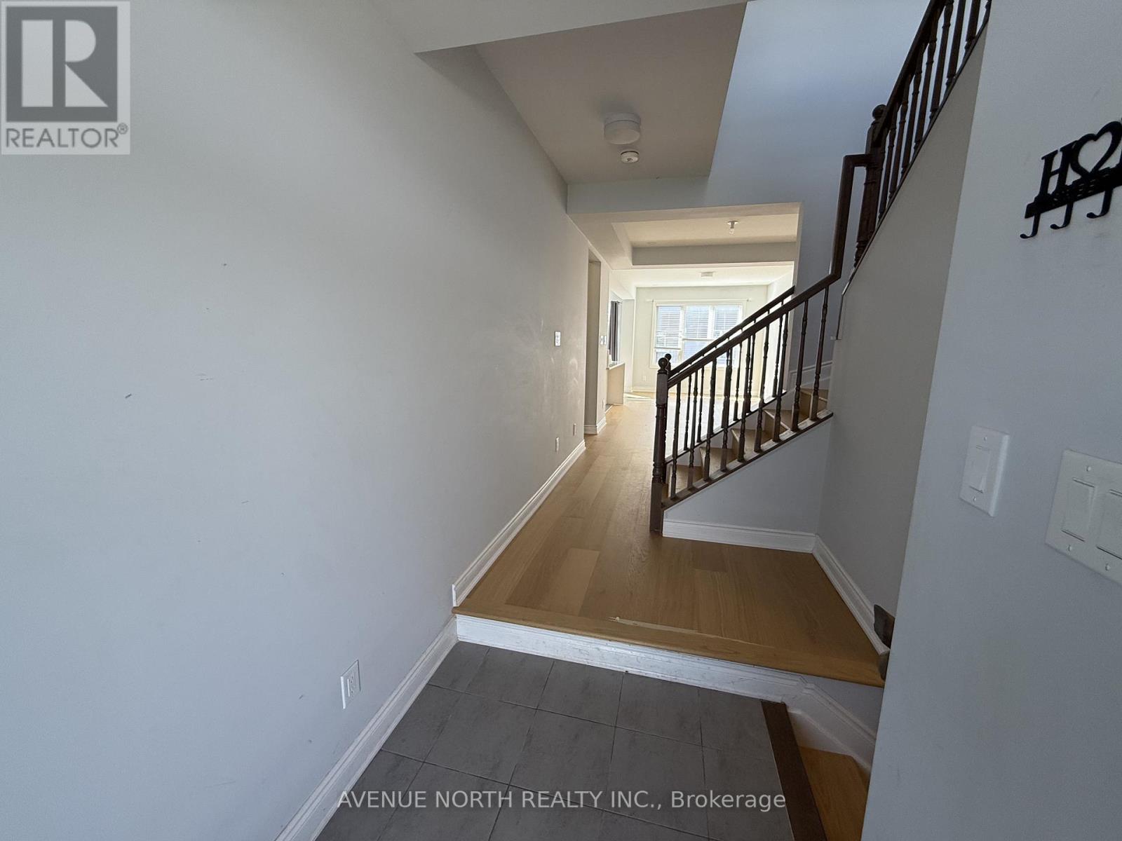 569 Rye Grass Way, Ottawa, Ontario  K2J 6Z9 - Photo 3 - X13112122