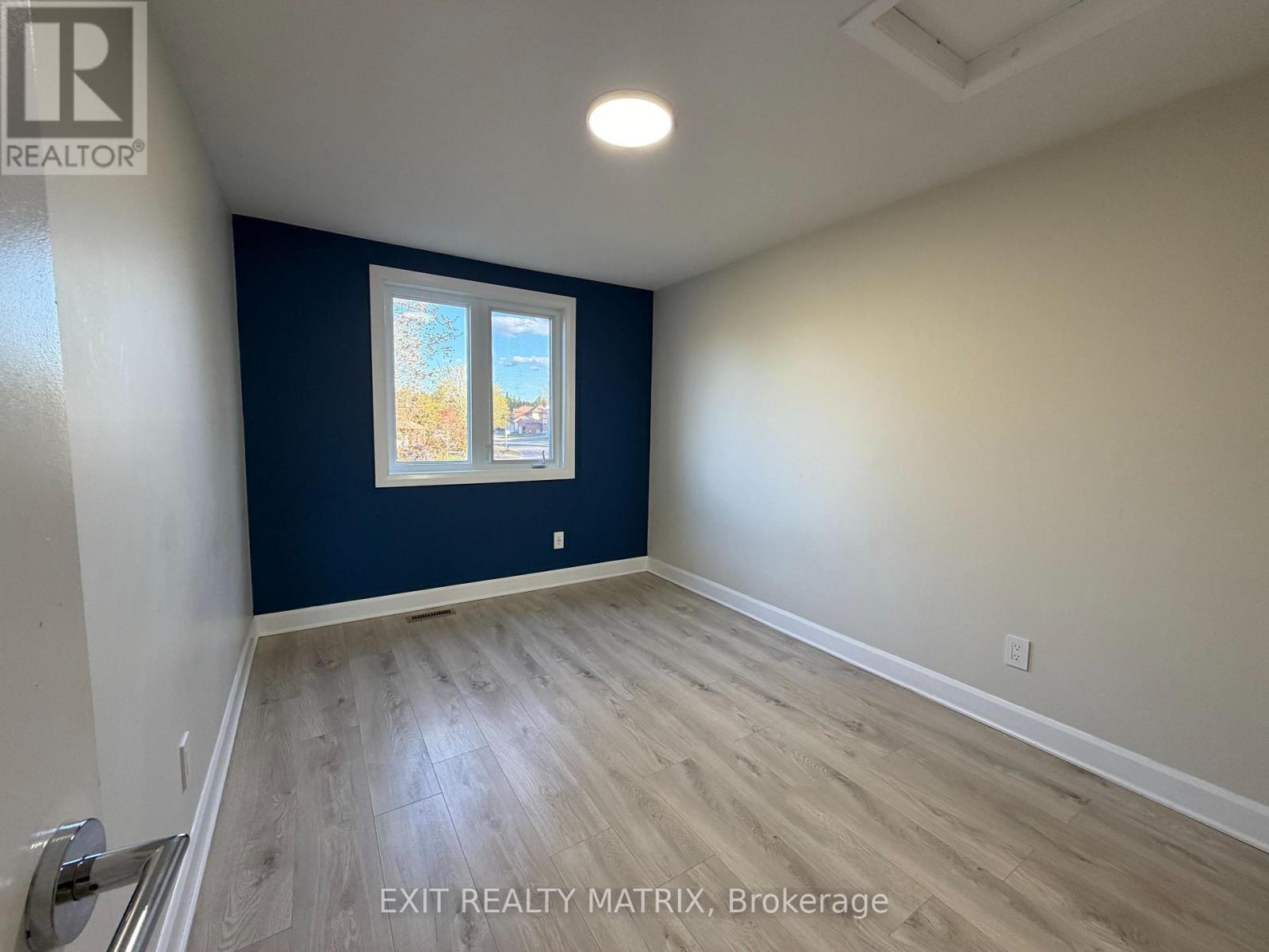 102 Bujold Court, Ottawa, Ontario  K2L 3N4 - Photo 13 - X13112172