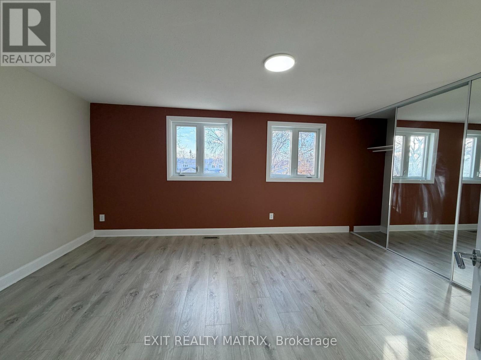 102 Bujold Court, Ottawa, Ontario  K2L 3N4 - Photo 8 - X13112172
