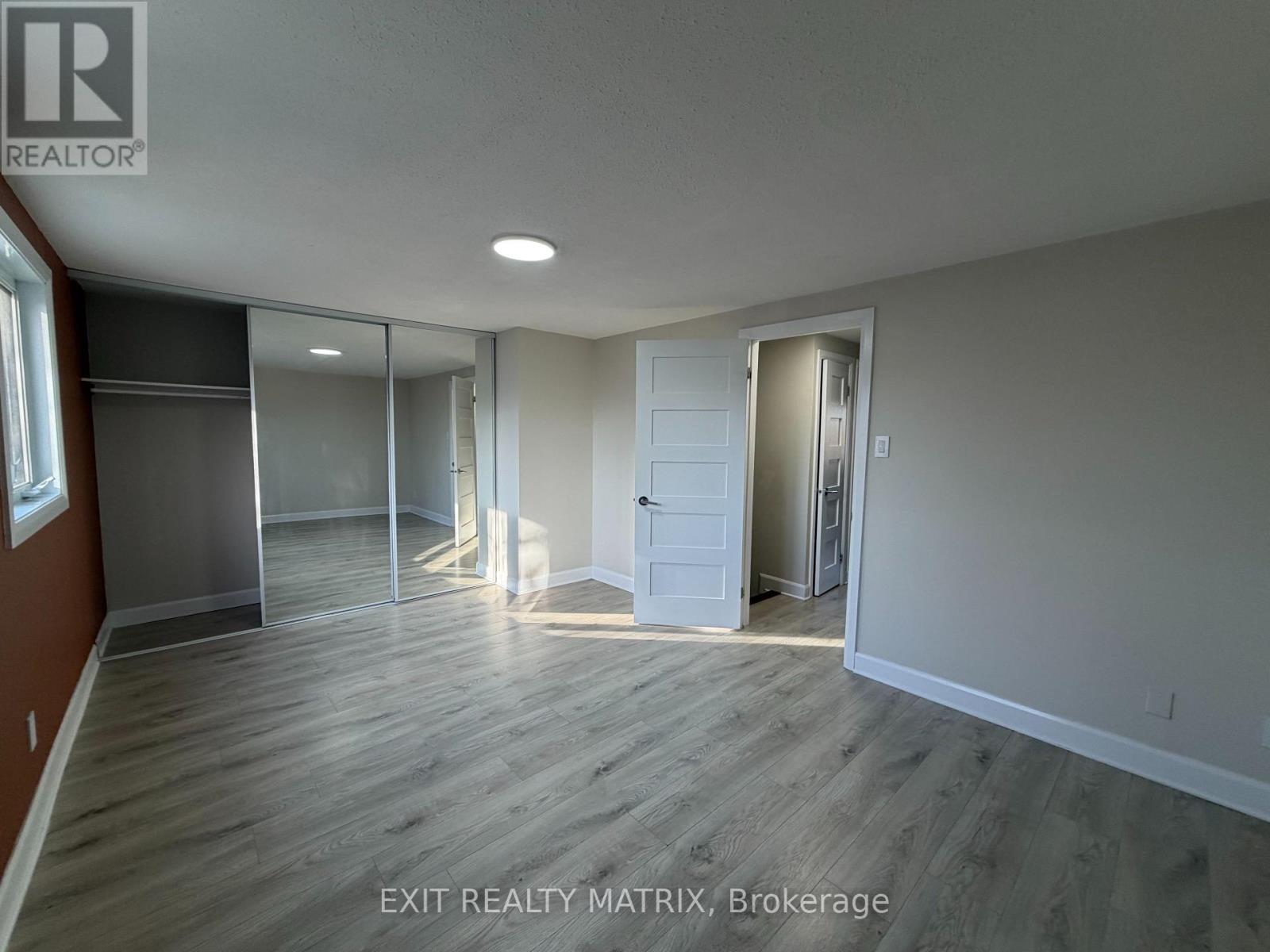 102 Bujold Court, Ottawa, Ontario  K2L 3N4 - Photo 9 - X13112172