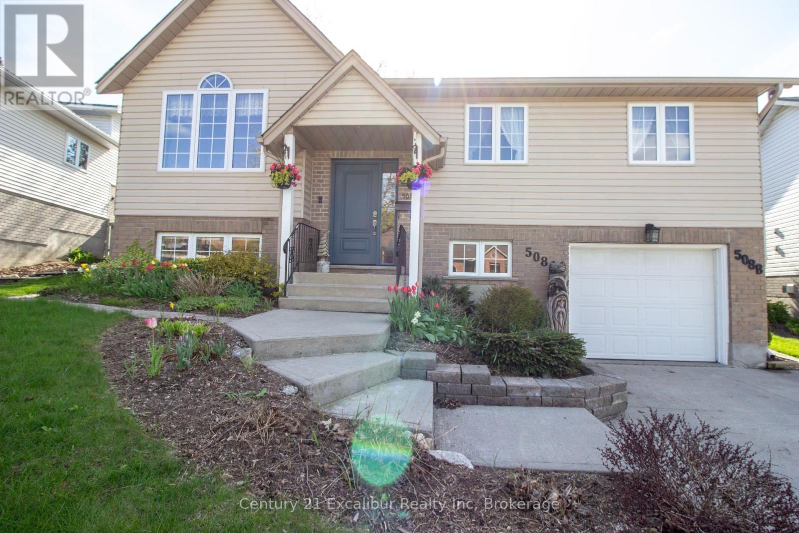 508 HARVEY STREET, Centre Wellington, Ontario