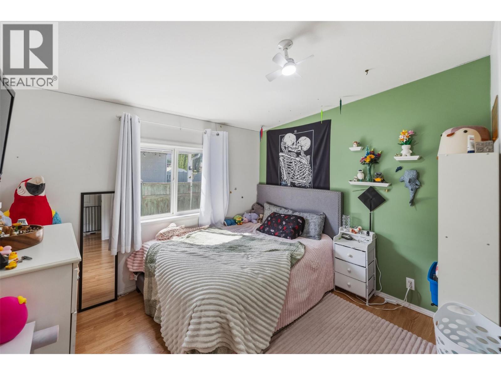 604 10th Avenue, Keremeos, British Columbia  V0X 1N3 - Photo 23 - 10386458