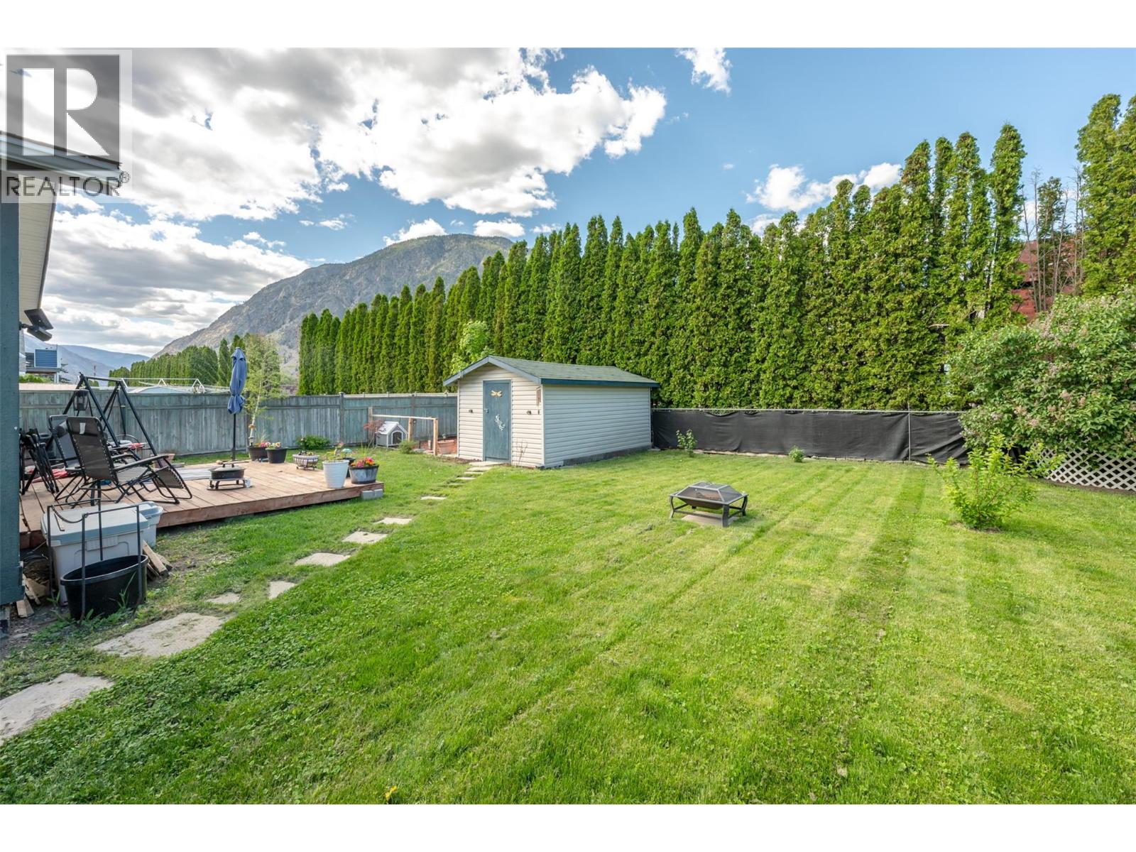 604 10th Avenue, Keremeos, British Columbia  V0X 1N3 - Photo 34 - 10386458