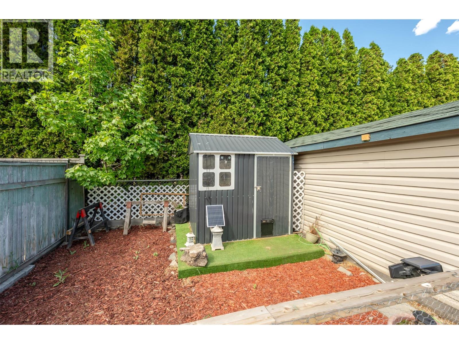 604 10th Avenue, Keremeos, British Columbia  V0X 1N3 - Photo 41 - 10386458