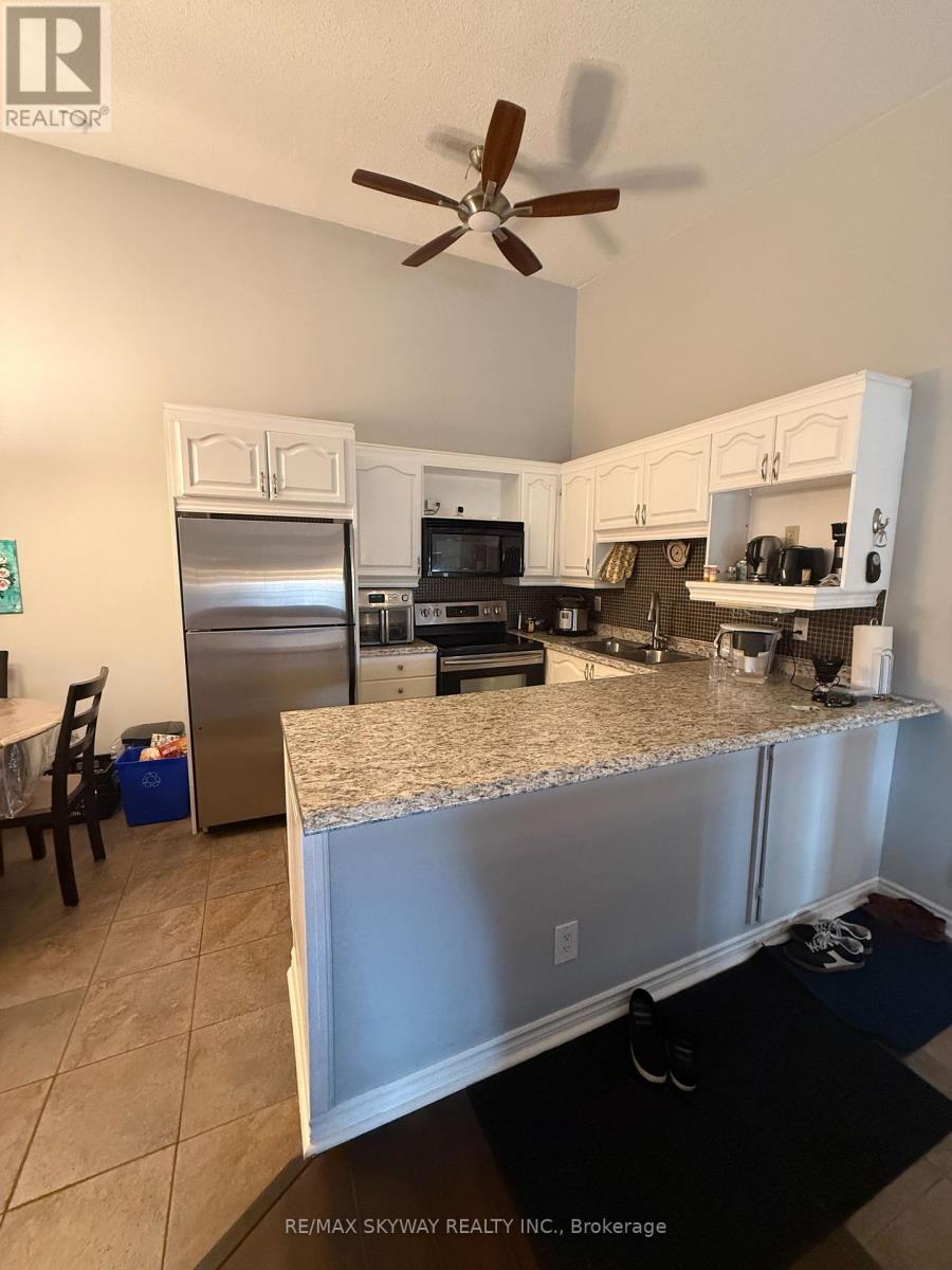 410 - 4025 Kilmer Drive, Burlington, Ontario  L7M 4M5 - Photo 5 - W13110892