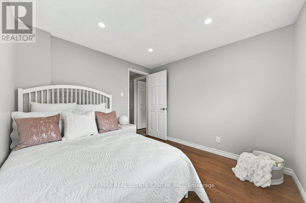 40 Old Maple Lane, Kitchener, Ontario  N2N 2L2 - Photo 27 - X13111804