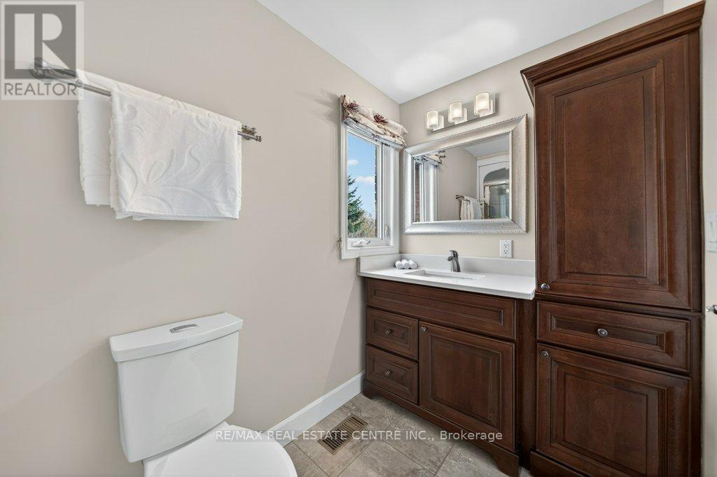 40 Old Maple Lane, Kitchener, Ontario  N2N 2L2 - Photo 28 - X13111804