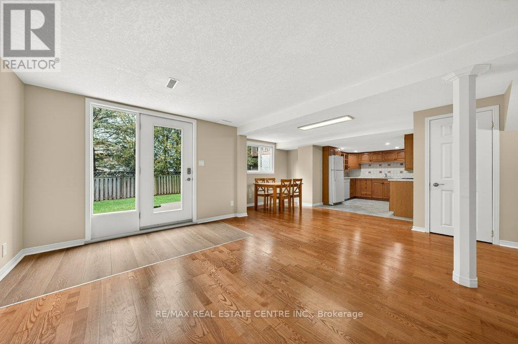 40 Old Maple Lane, Kitchener, Ontario  N2N 2L2 - Photo 30 - X13111804