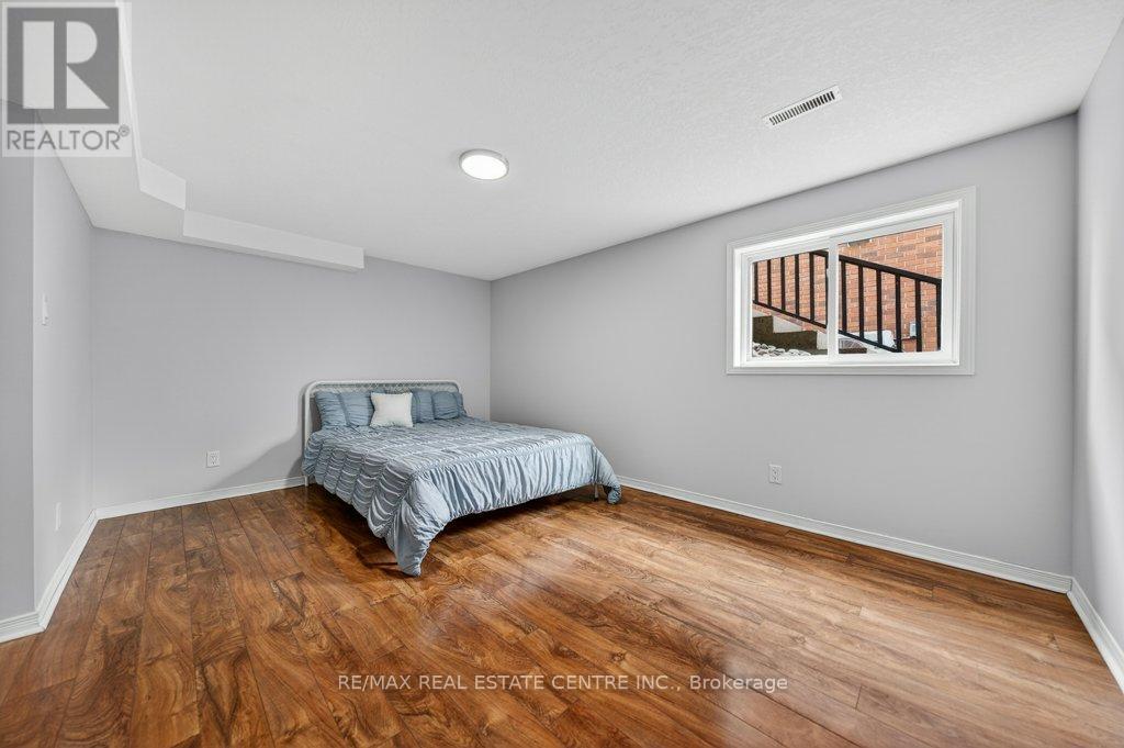 40 Old Maple Lane, Kitchener, Ontario  N2N 2L2 - Photo 34 - X13111804