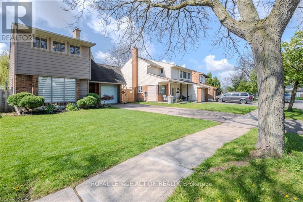 24 Hallmark Street, Brantford, Ontario  N3P 1A5 - Photo 1 - X13111824