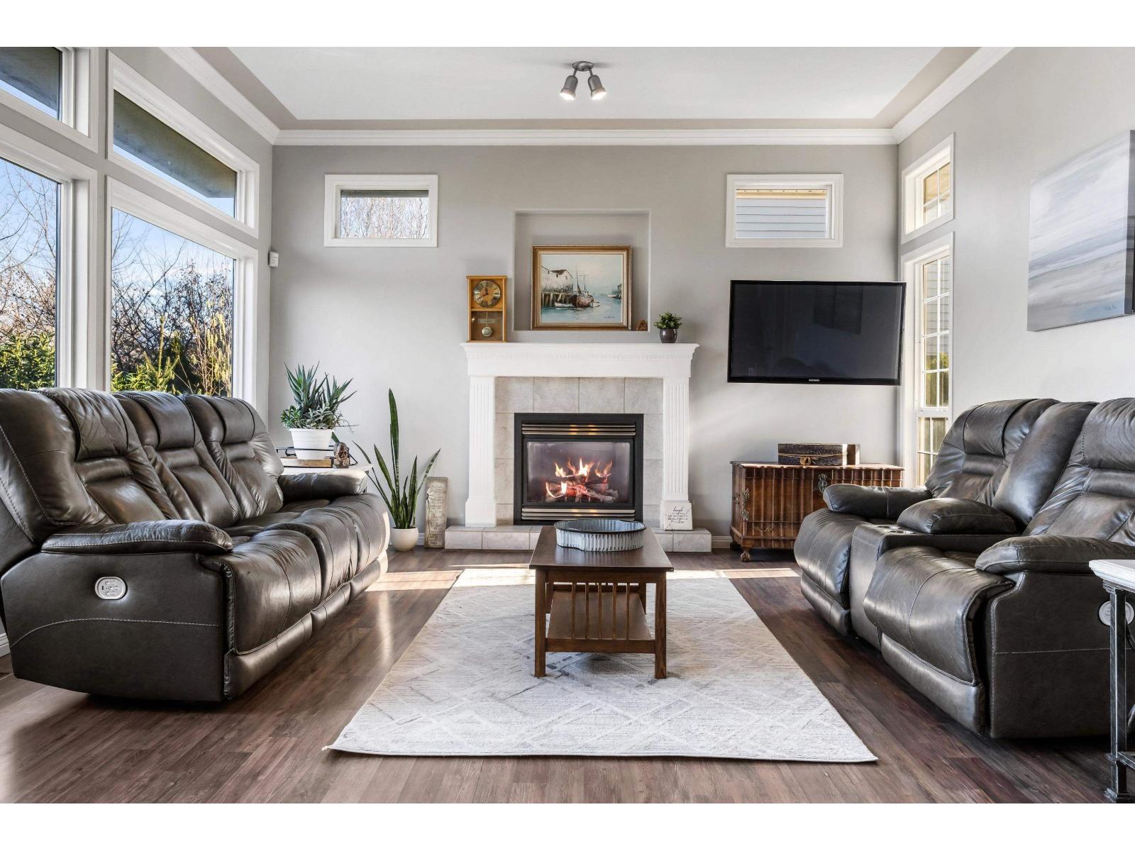 46286 Valleyview Road, Promontory, Chilliwack, British Columbia  V2R 5P7 - Photo 5 - R3114092