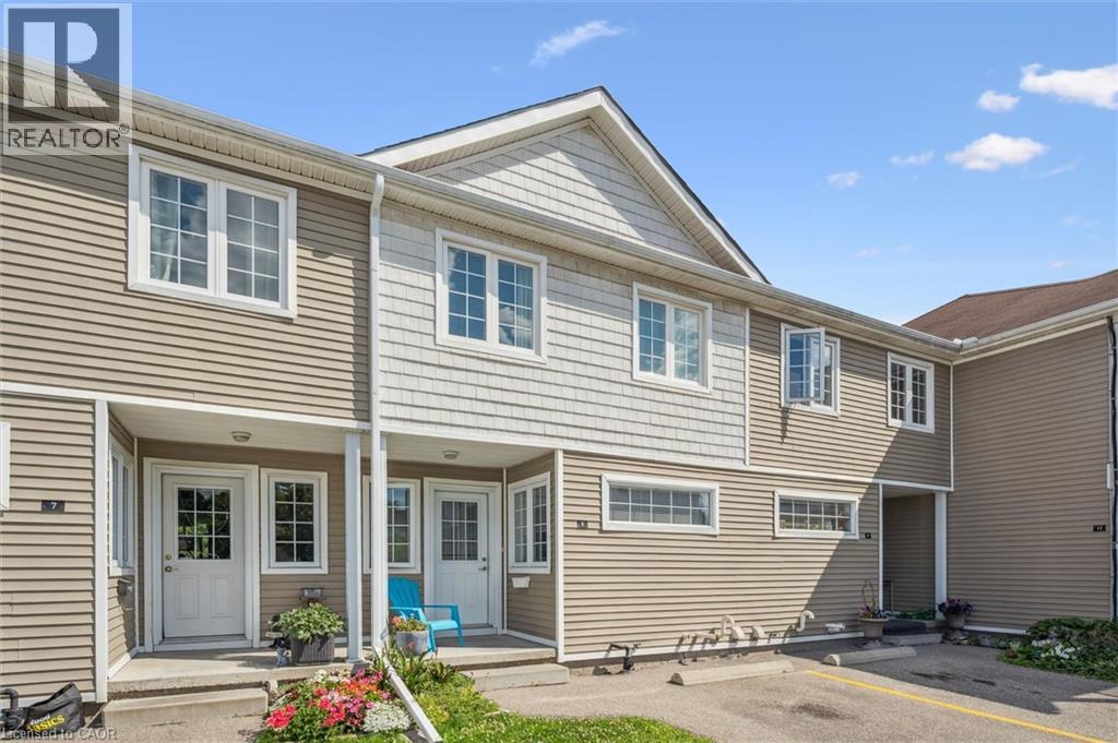 23 Howe Drive Unit# 8, Kitchener, Ontario  N2E 1J3 - Photo 2 - 40828989