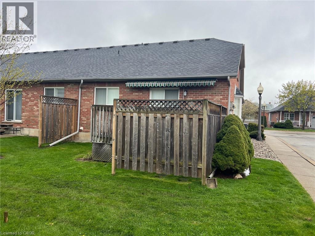 47 Main Street N Unit# 34, Waterdown, Ontario  L0R 2H0 - Photo 38 - 40828342