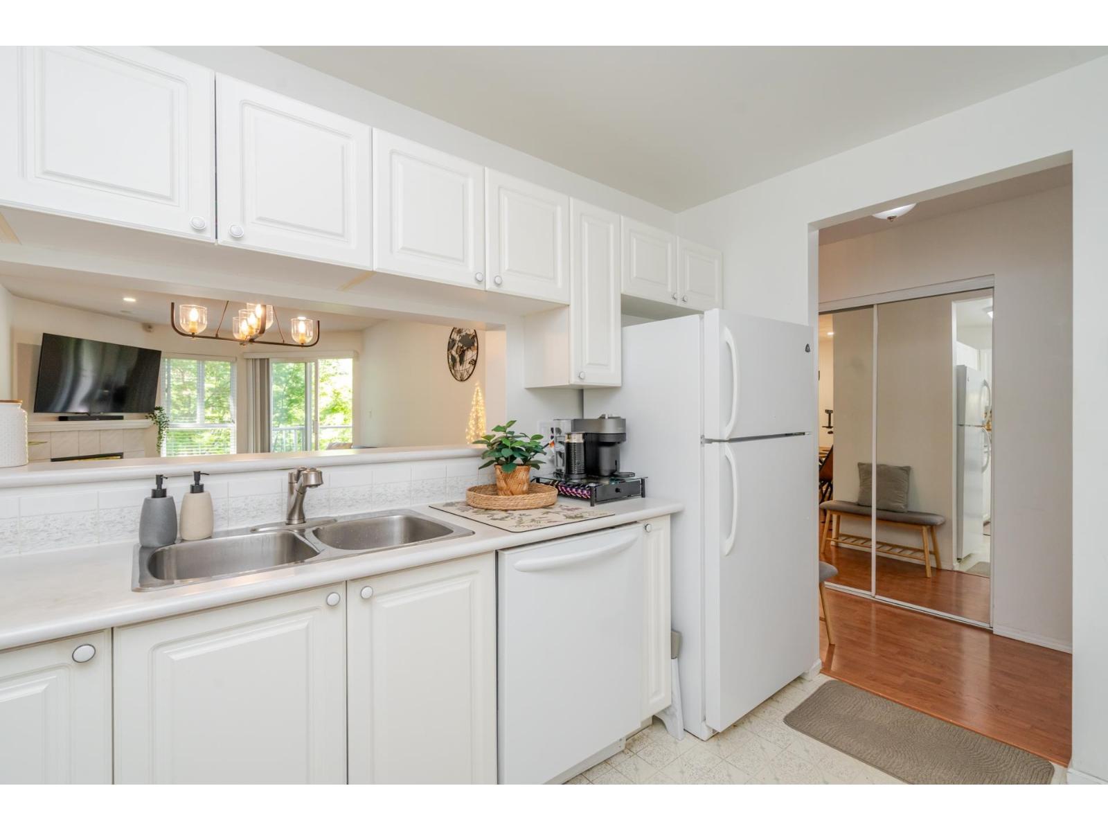 303 16137 83 Avenue, Surrey, British Columbia  V4N 0N1 - Photo 14 - R3121856