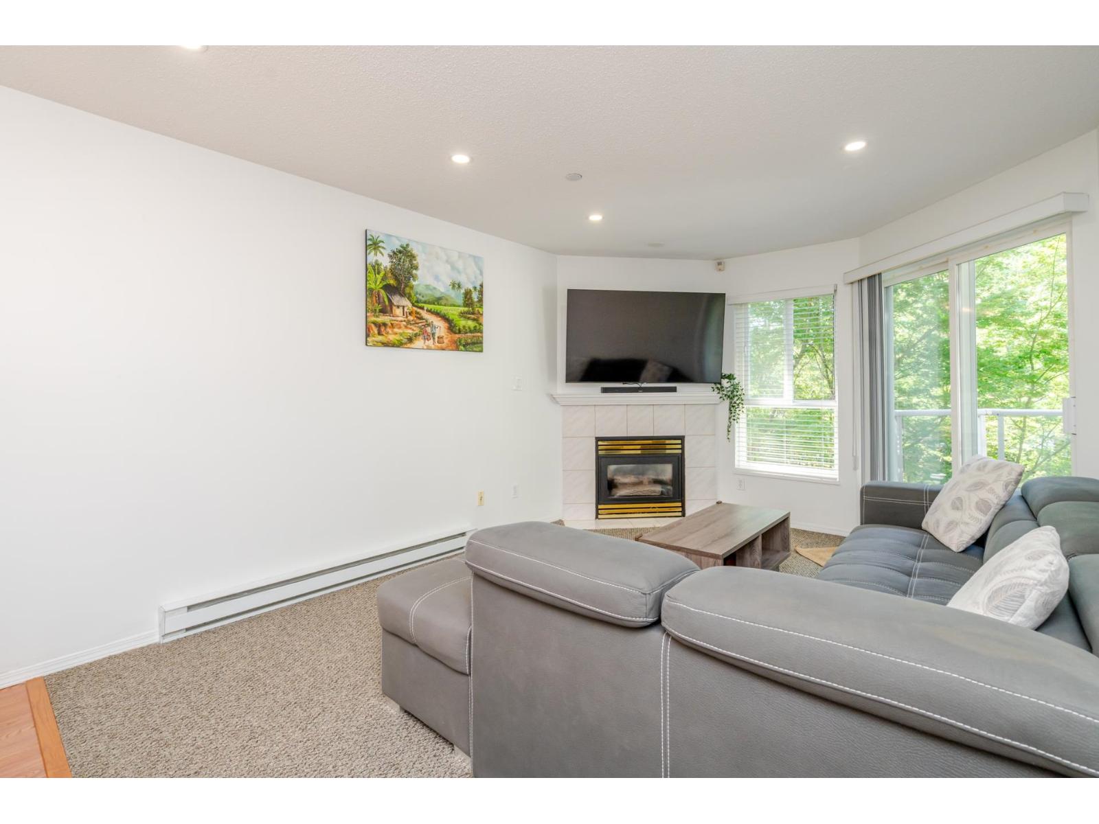 303 16137 83 Avenue, Surrey, British Columbia  V4N 0N1 - Photo 6 - R3121856