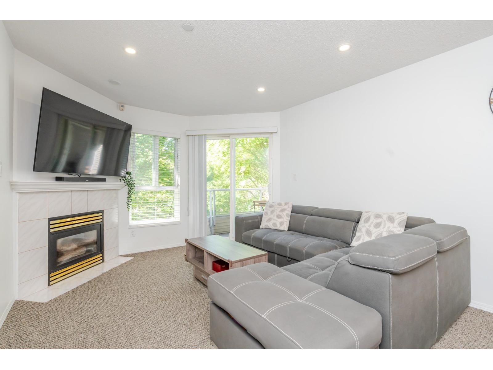 303 16137 83 Avenue, Surrey, British Columbia  V4N 0N1 - Photo 8 - R3121856