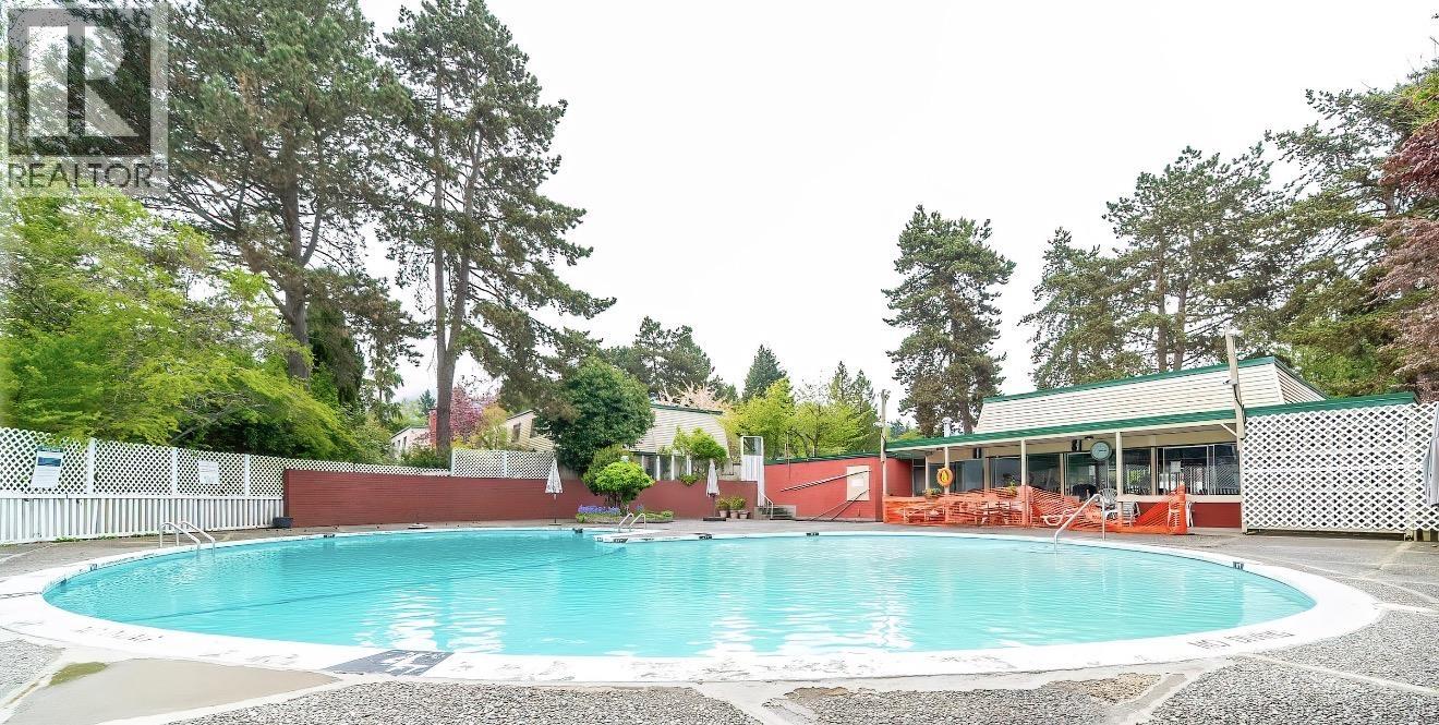 750 Westview Crescent, Vancouver, British Columbia  V7N 3X8 - Photo 13 - R3119758
