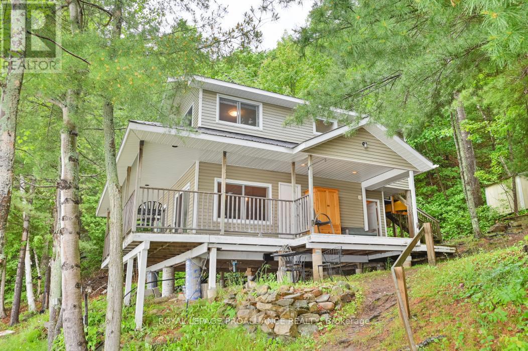 10520 Mazinaw Lake Access, Frontenac, Ontario  K0H 1K0 - Photo 1 - X13112126