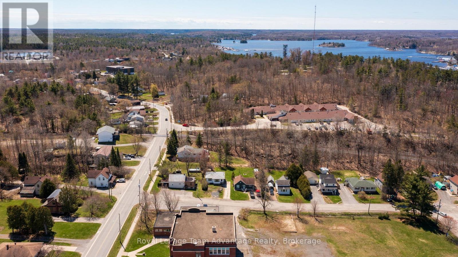2 Meadow Street, Parry Sound, Ontario  P2A 2L9 - Photo 20 - X13112010