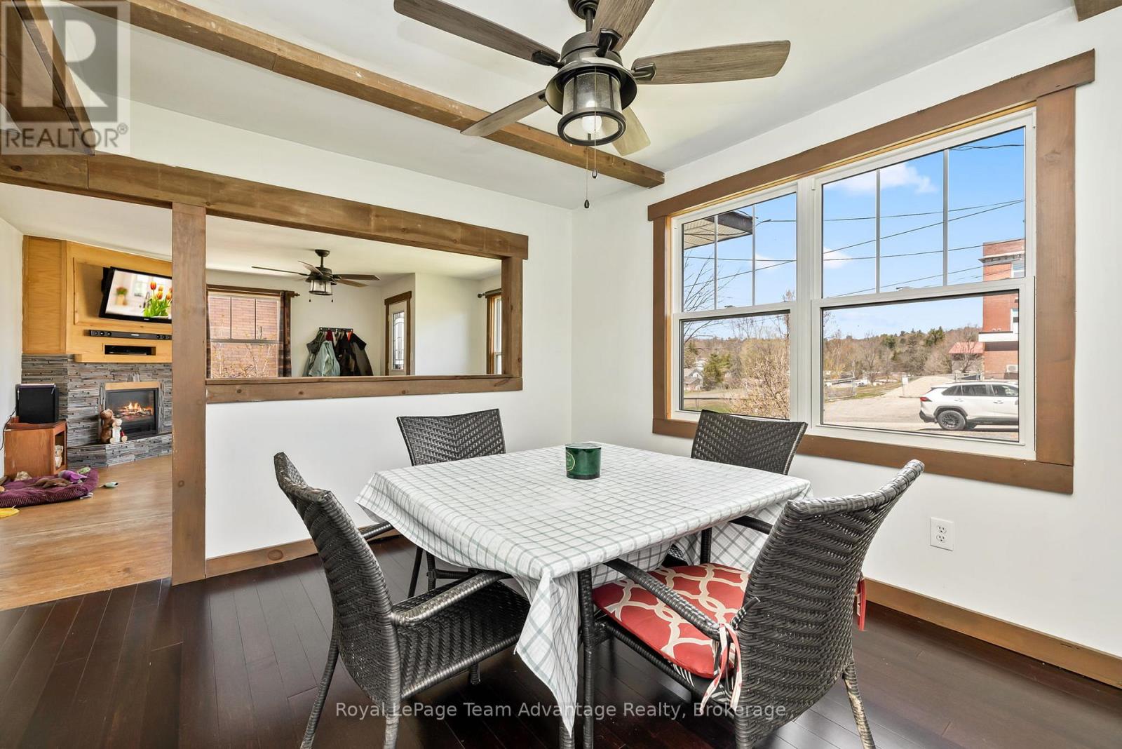 2 Meadow Street, Parry Sound, Ontario  P2A 2L9 - Photo 6 - X13112010