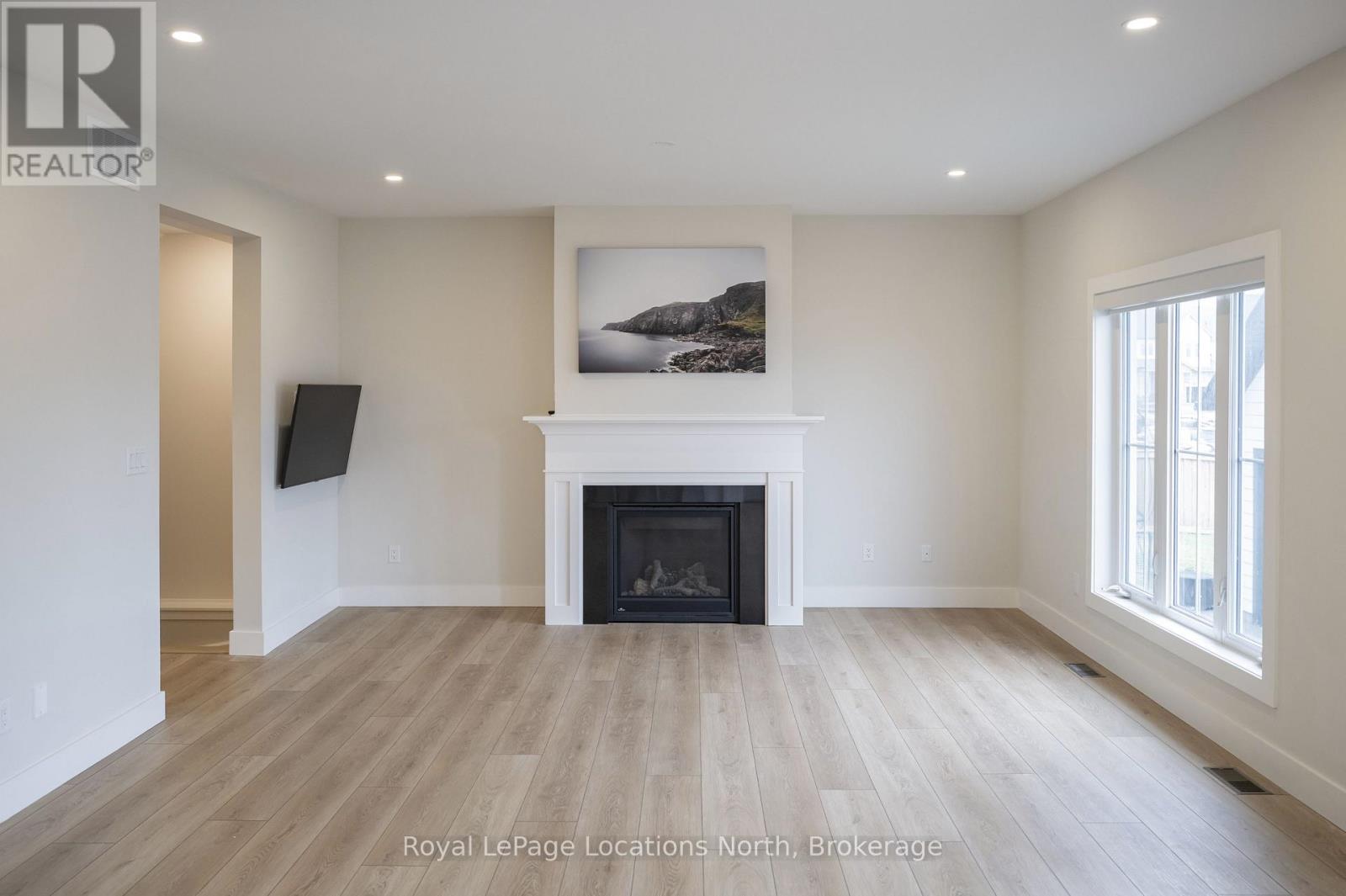142 Black Willow Crescent, Blue Mountains, Ontario  L9Y 5L7 - Photo 5 - X13112060