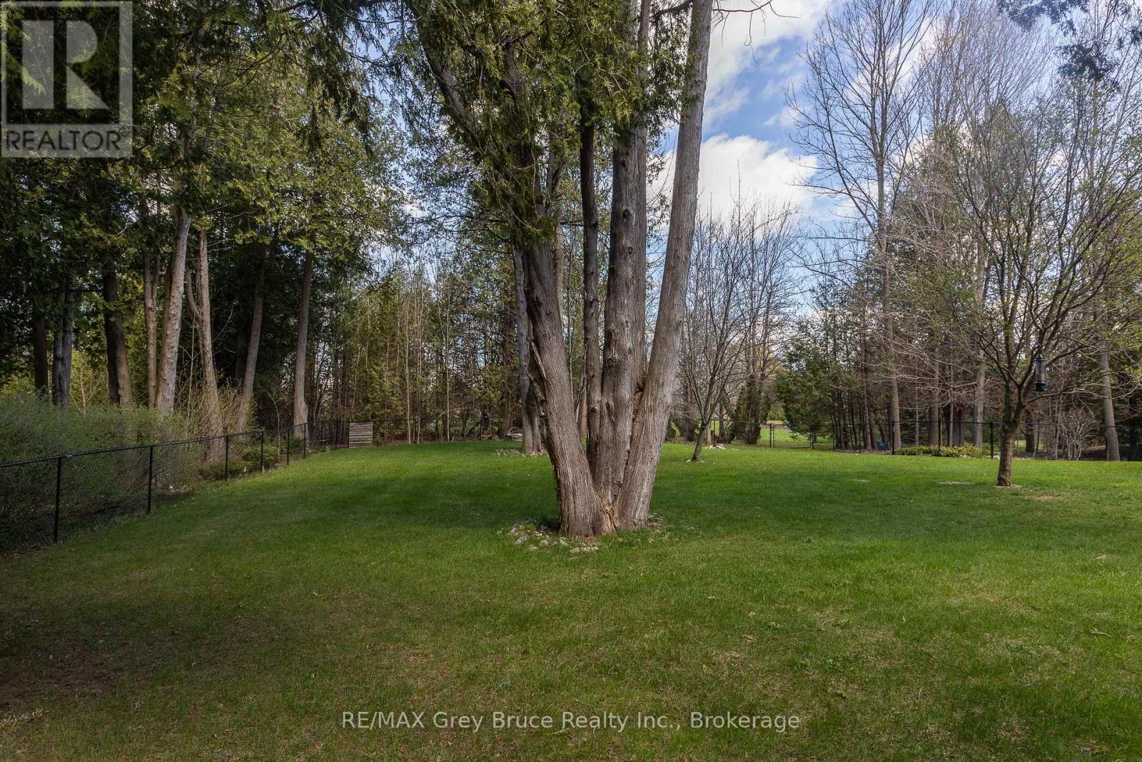 318760 Grey Road 1, Georgian Bluffs, Ontario  N4K 5N4 - Photo 10 - X13112072