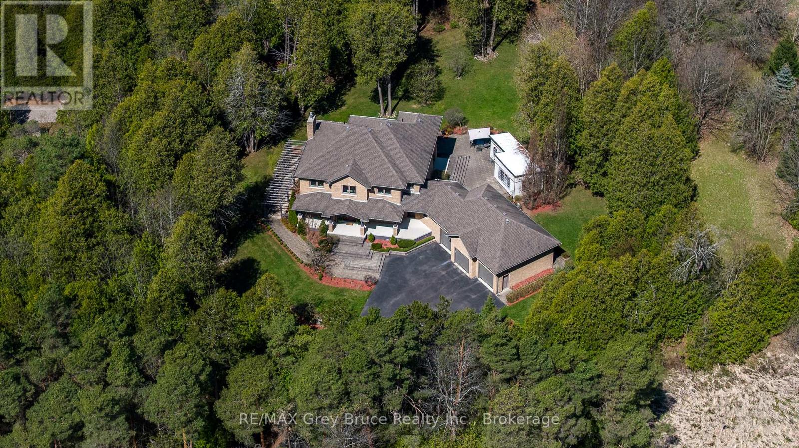 318760 Grey Road 1, Georgian Bluffs, Ontario  N4K 5N4 - Photo 4 - X13112072