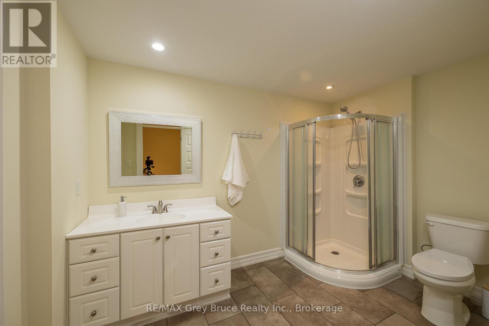 318760 Grey Road 1, Georgian Bluffs, Ontario  N4K 5N4 - Photo 49 - X13112072