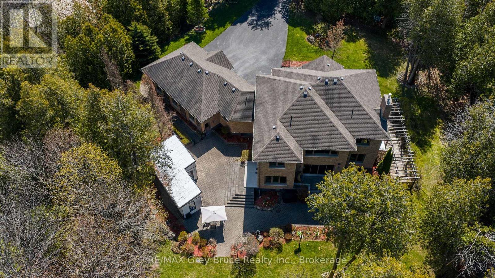 318760 Grey Road 1, Georgian Bluffs, Ontario  N4K 5N4 - Photo 5 - X13112072