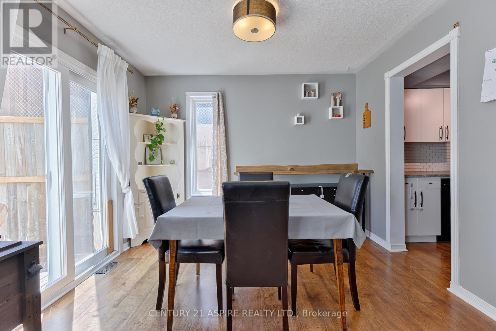 30 Vermont Meadow, Petawawa, Ontario  K8H 3N4 - Photo 10 - X13112056