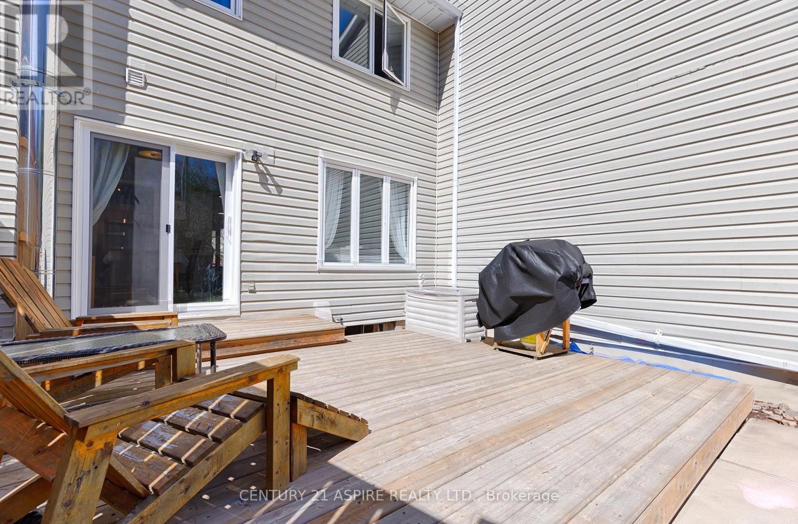 30 Vermont Meadow, Petawawa, Ontario  K8H 3N4 - Photo 34 - X13112056