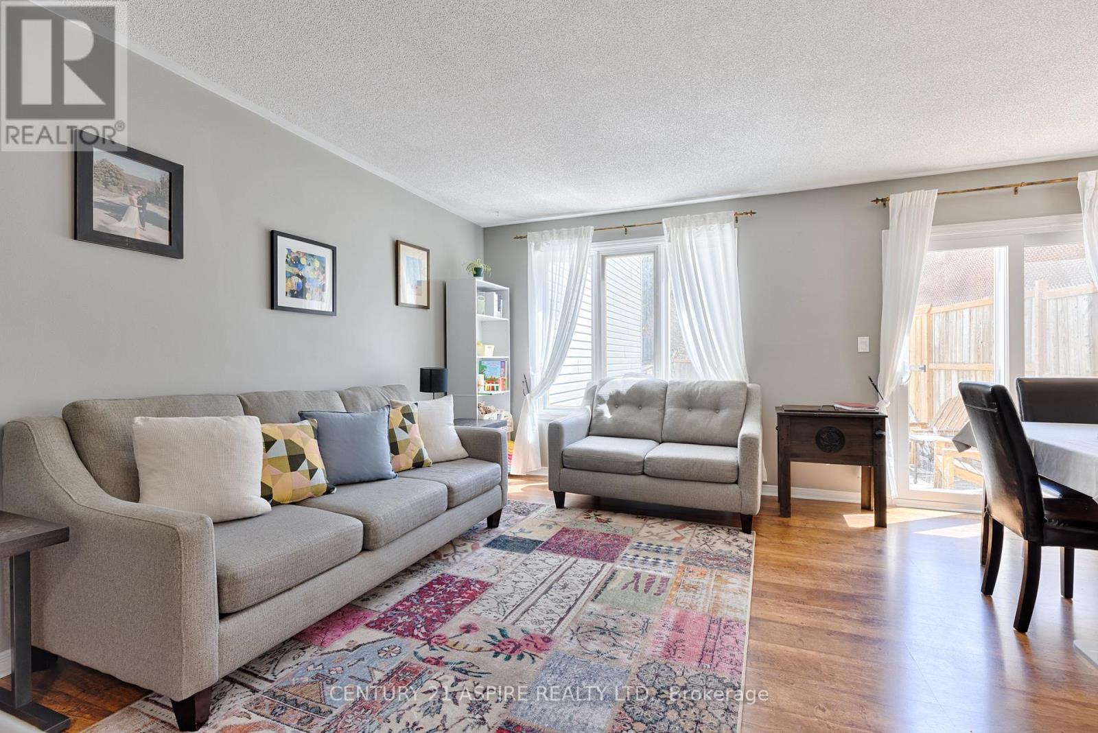 30 Vermont Meadow, Petawawa, Ontario  K8H 3N4 - Photo 4 - X13112056