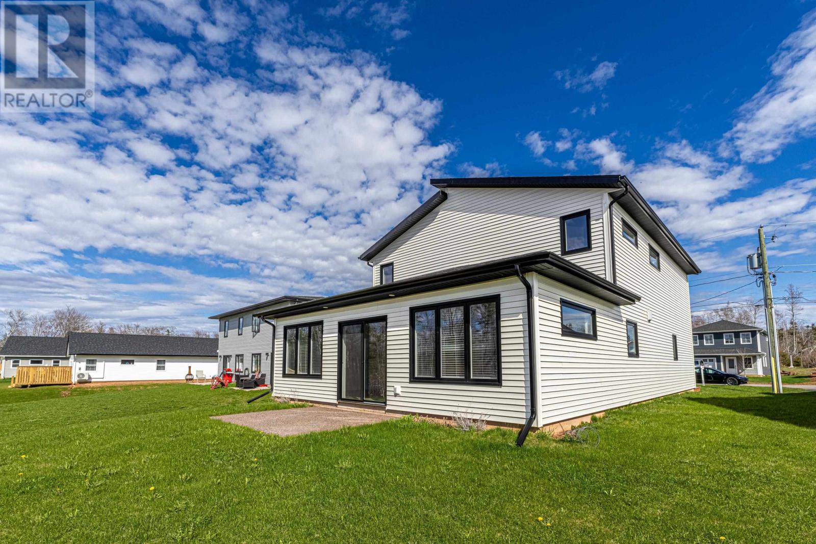 15 Balderston Court, Stratford, Prince Edward Island  C1B 4H1 - Photo 3 - 202610036