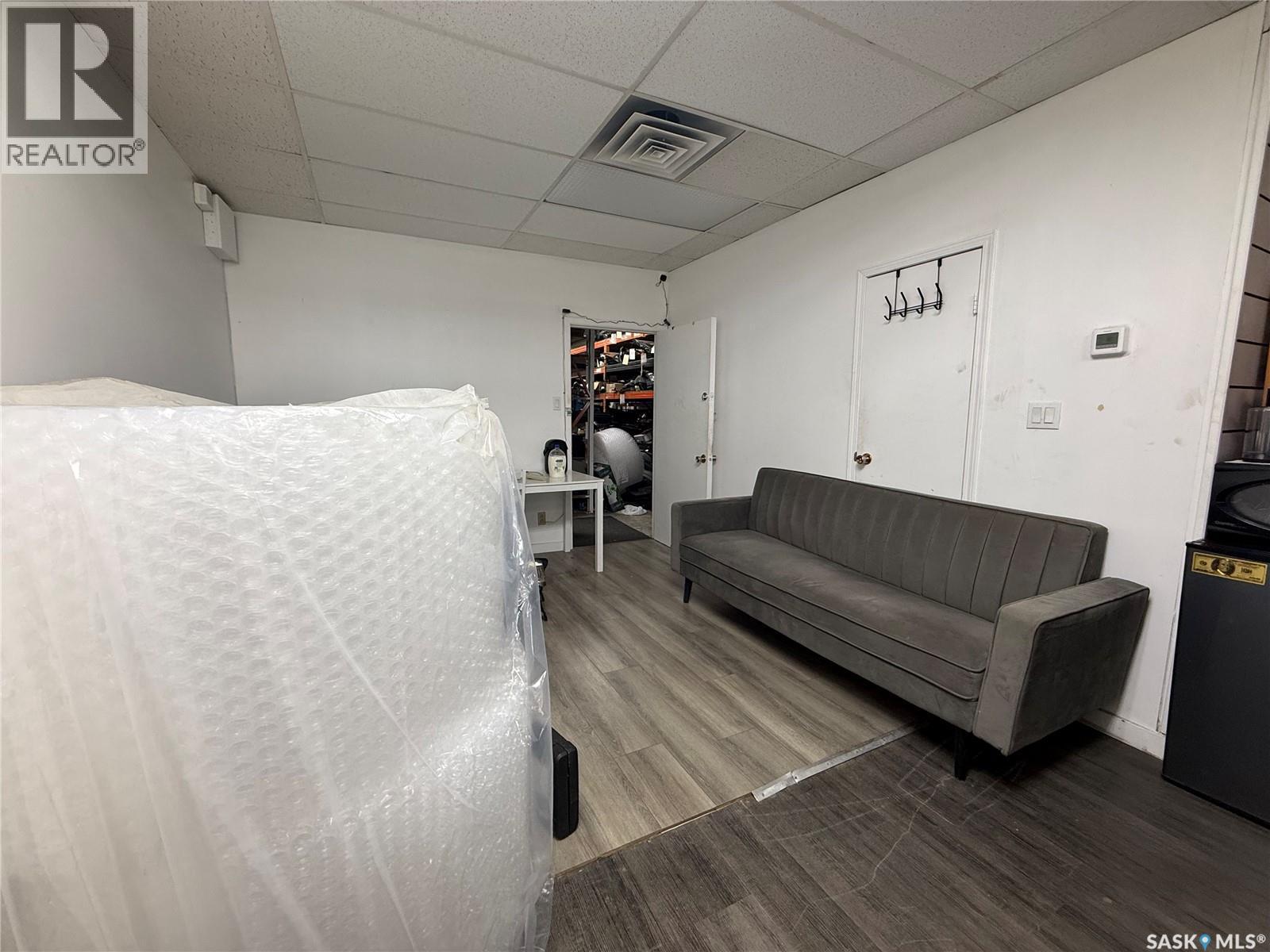 1550 Park Street, Regina, Saskatchewan  S4N 2G1 - Photo 15 - SK035555