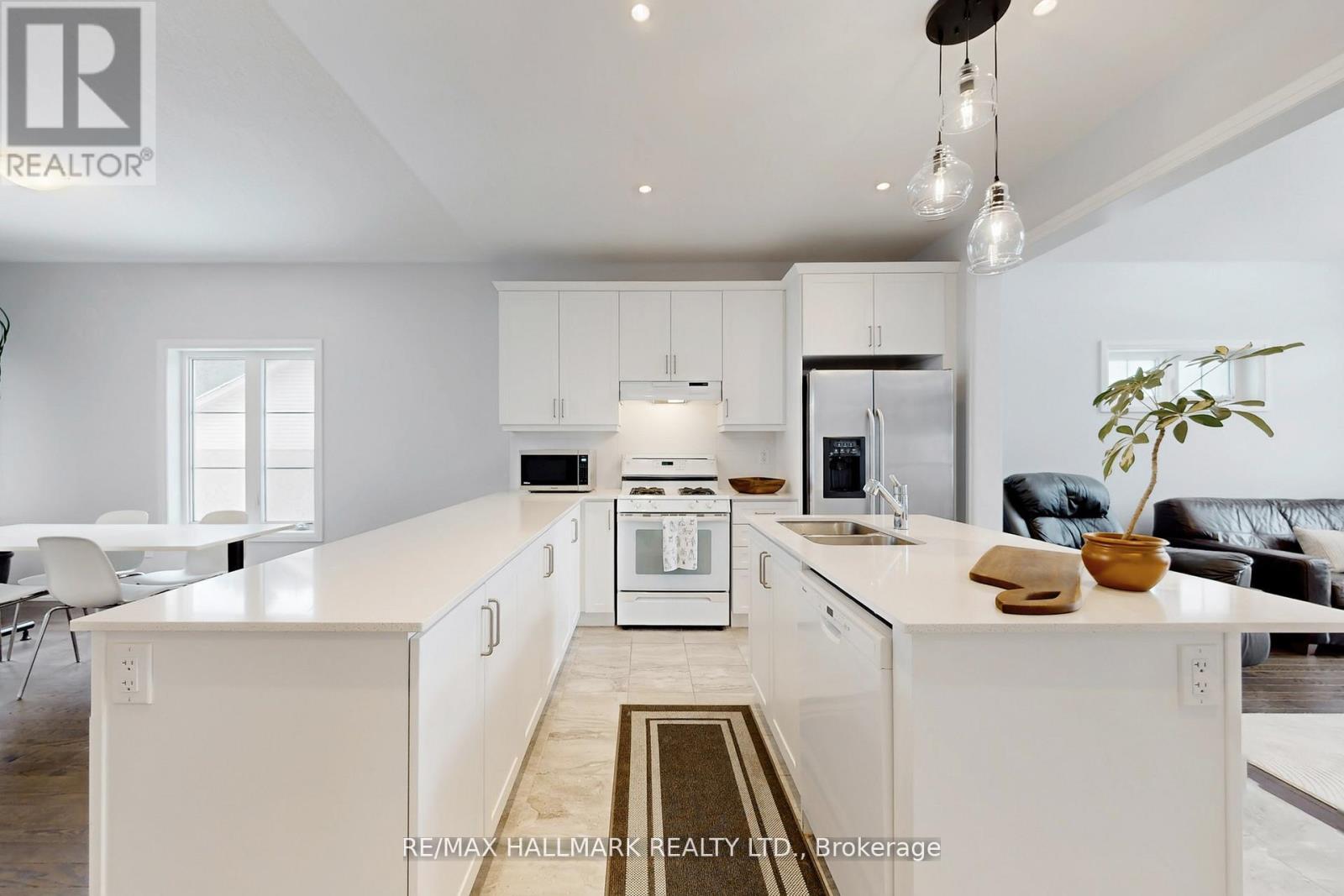 2 Holtby Court, Scugog, Ontario  L9L 0B4 - Photo 6 - E13111126