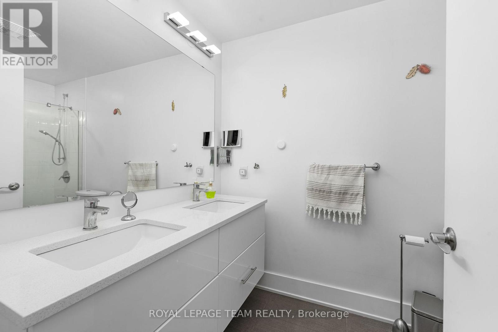 206 - 98 Richmond Road, Ottawa, Ontario  K1Z 0B2 - Photo 15 - X12910414