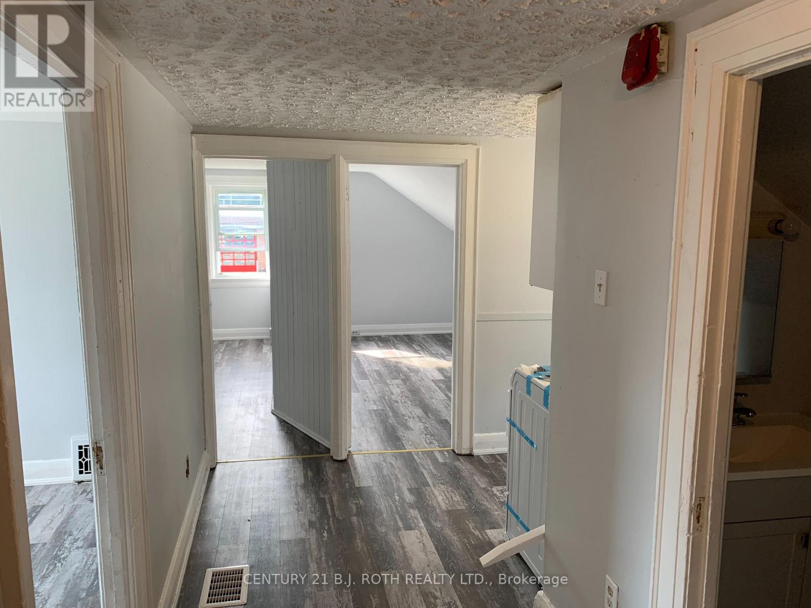 156 Dunlop Street W, Barrie, Ontario  L4N 1B2 - Photo 16 - S12944886
