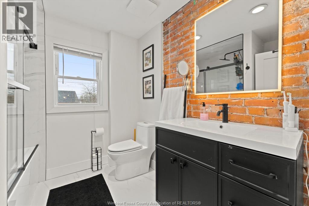 1092 Monmouth, Windsor, Ontario  N8Y 3L7 - Photo 24 - 26004253